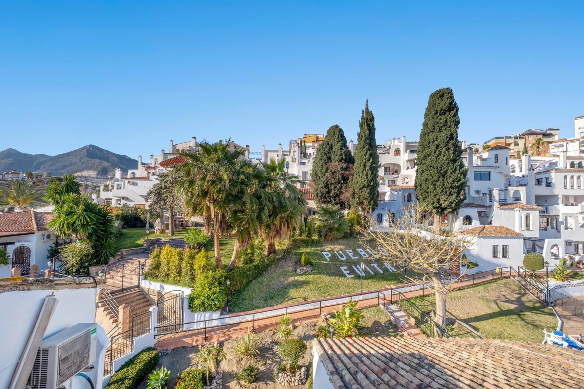 בנאלמדנה Pueblo Evita Holiday מראה חיצוני תמונה